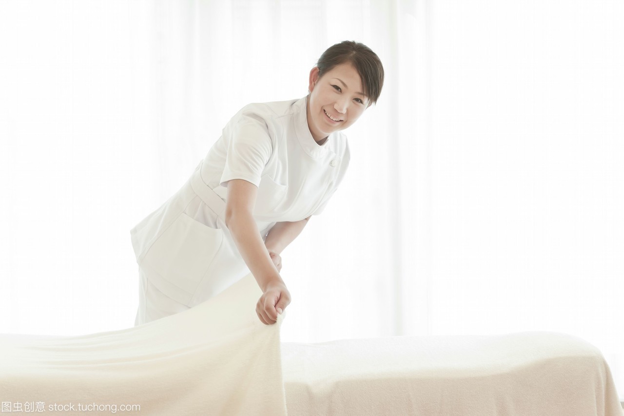 家庭美容服務(wù)的興起 專業(yè)與便捷的交匯點