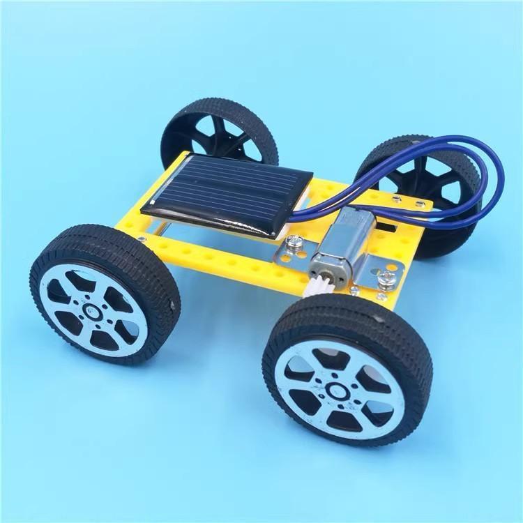 太陽能小車DIY 在動手拼裝中探索STEAM科學(xué)奧秘